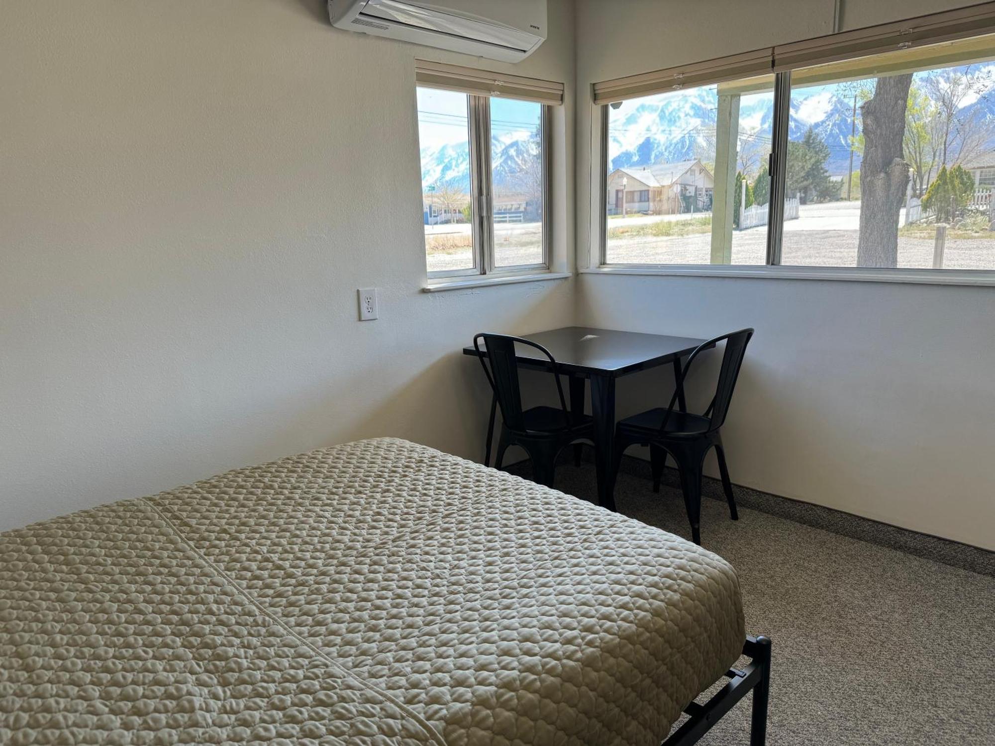 Eastern Sierra Motor Lodge Independence Exterior photo