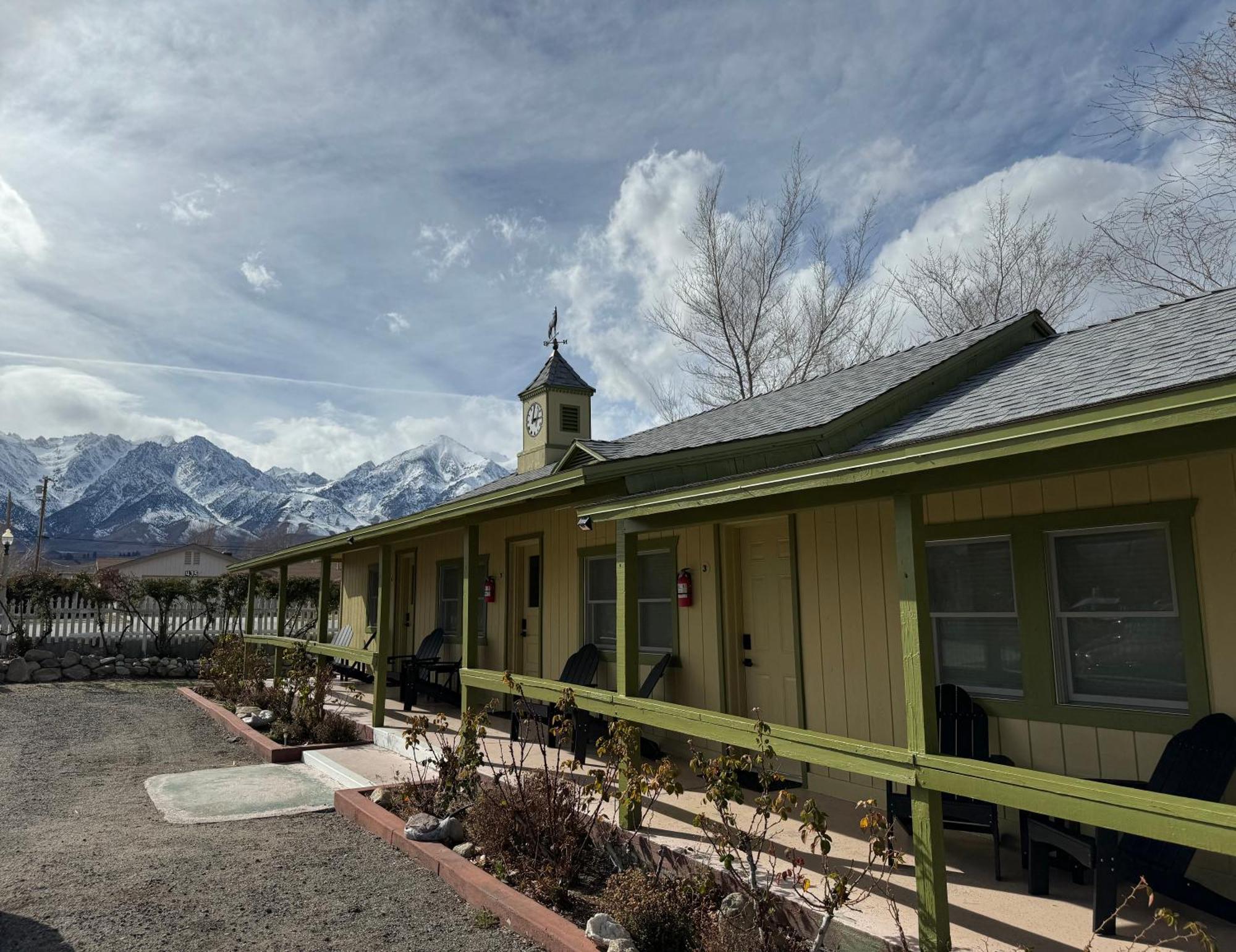 Eastern Sierra Motor Lodge Independence Exterior photo